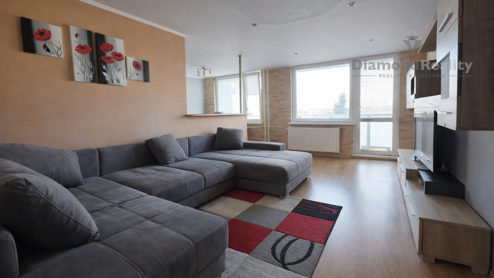 Na predaj 3 izbový byt pražského typu na ulici Jaltská, Košice - Dargovských hrdinov.