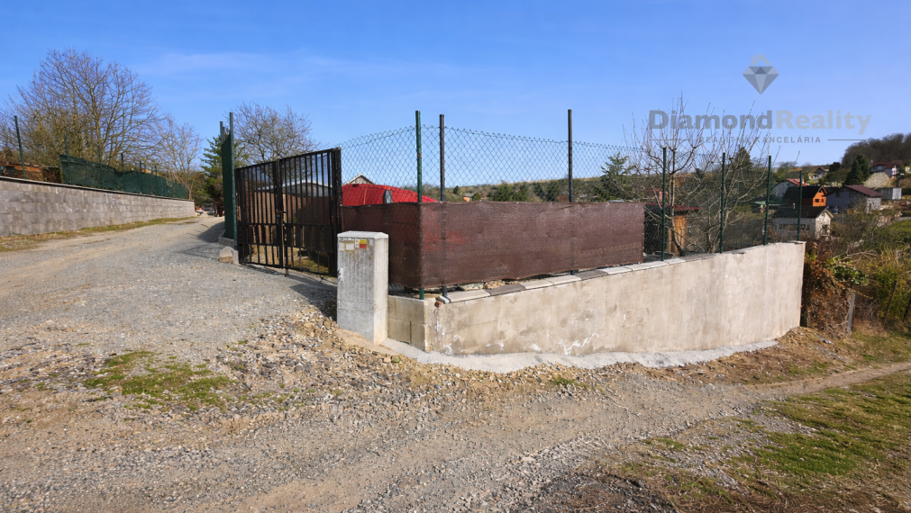 Na predaj útulná rekreačná chatka v Košickej Novej Vsi, časť Geder