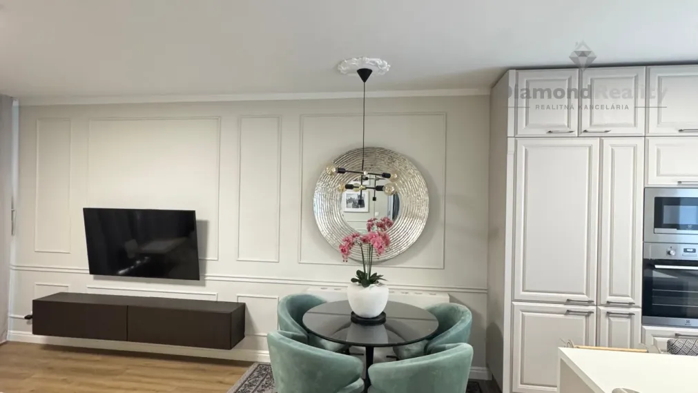 Na prenájom komplet zariaď 2 izbový byt terasa Biely Kostol