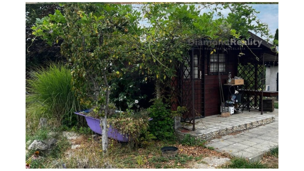 Na predaj záhrada s chatkou, Oriešky, Trebišov