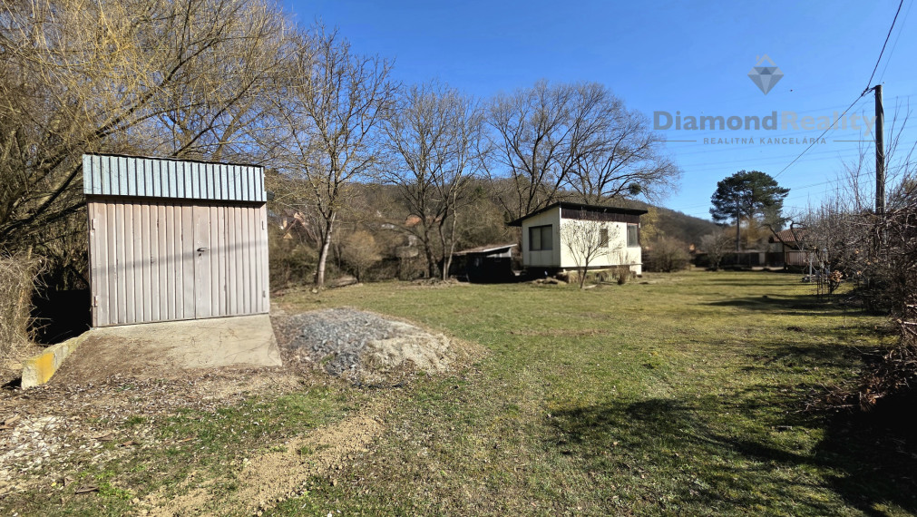 NA PREDAJ POZEMOK BLÍZKO KOŠÍC - MYSLAVA | 791m² | kú BAŠKA