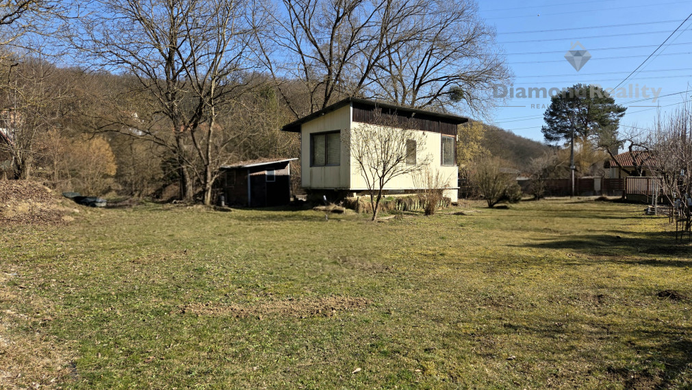 NA PREDAJ POZEMOK BLÍZKO KOŠÍC - MYSLAVA | 791m² | kú BAŠKA