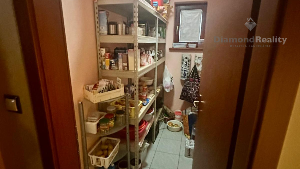 Rodinný dom pod lesom na Zobore – pokojné bývanie len pár minút od centra Nitry