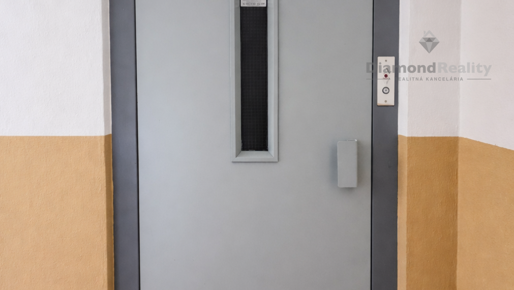 Na predaj 3 izbový byt, Bukurešťská, Ťahanovce, Košice I.