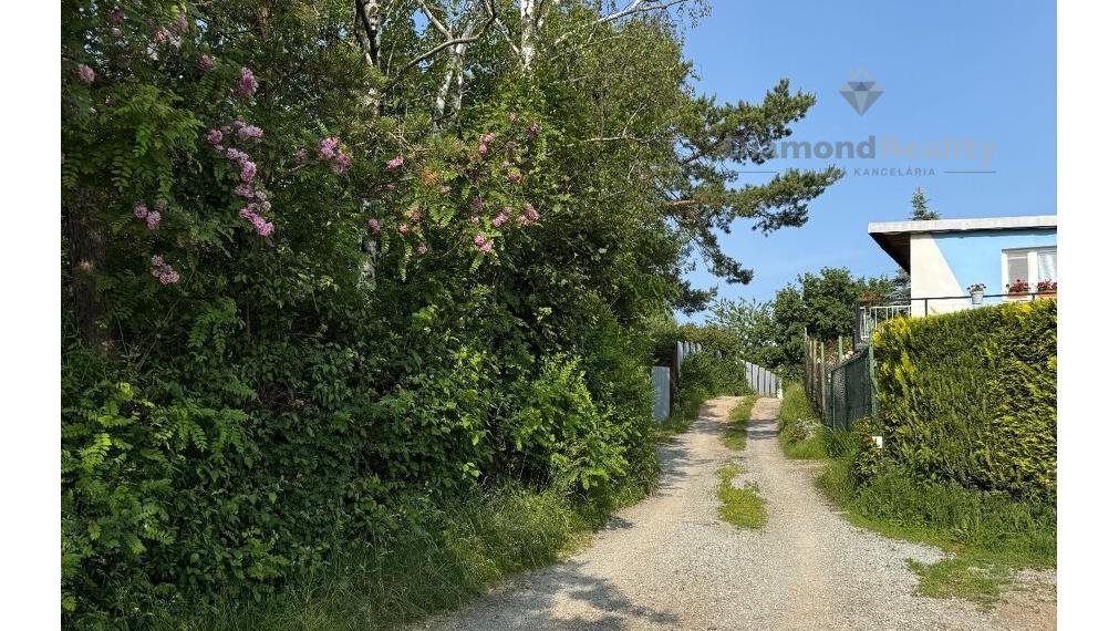 Na predaj stavebný pozemok ,Kavečany ,Košice