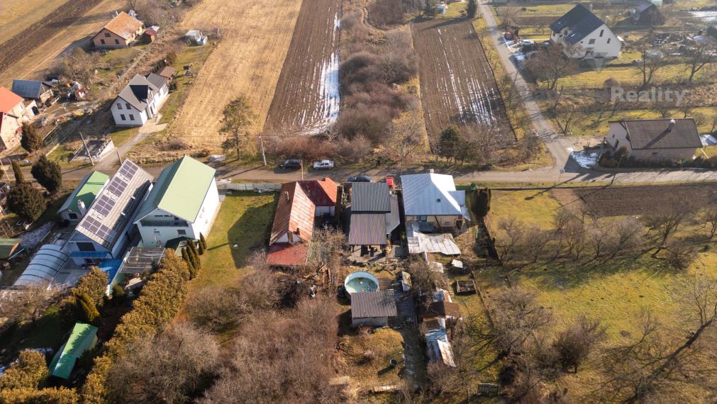 NA PREDAJ KRÁSNY 4 IZBOVÝ RODINNÝ DOM PRIPRAVENÝ NA NASŤAHOVANIE | OBEC GYŇOV