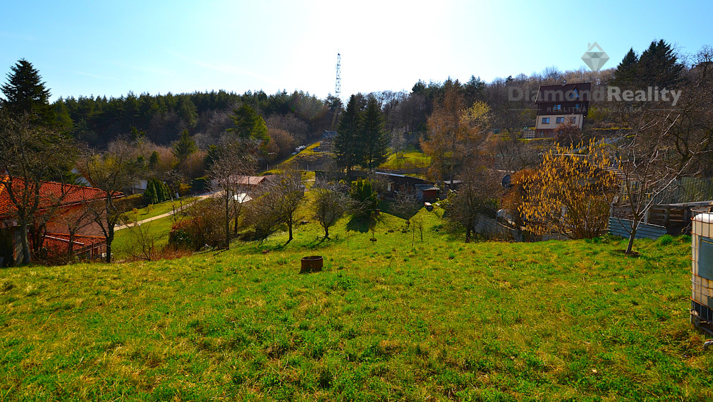 TOP Košice - Chata s krásnym pozemkom, elektrina, pitná voda