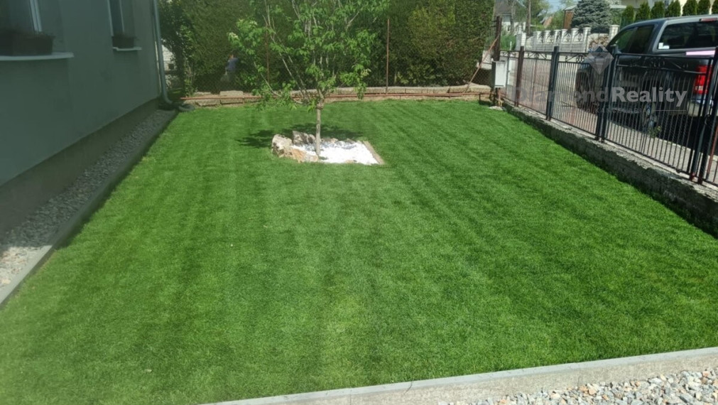 Na predaj ihneď obývateľný zrekonštruovaný rodinný dom Beladice