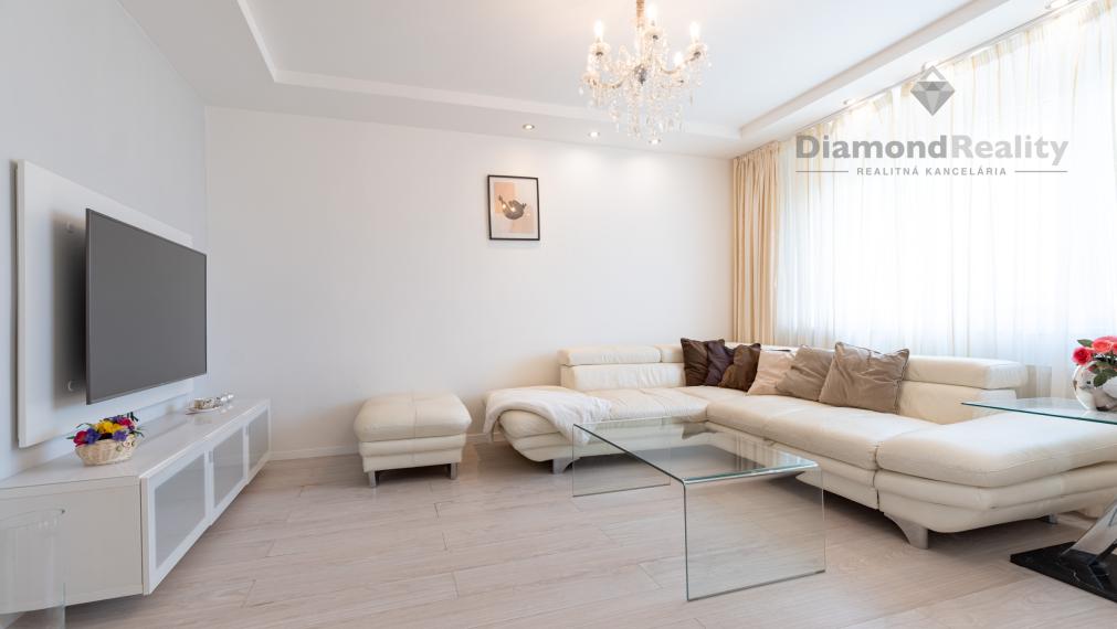 NA PRENÁJOM KRÁSNY 2 IZBOVÝ BYT S LOGGIOU | TERASA - TRI HÔRKY