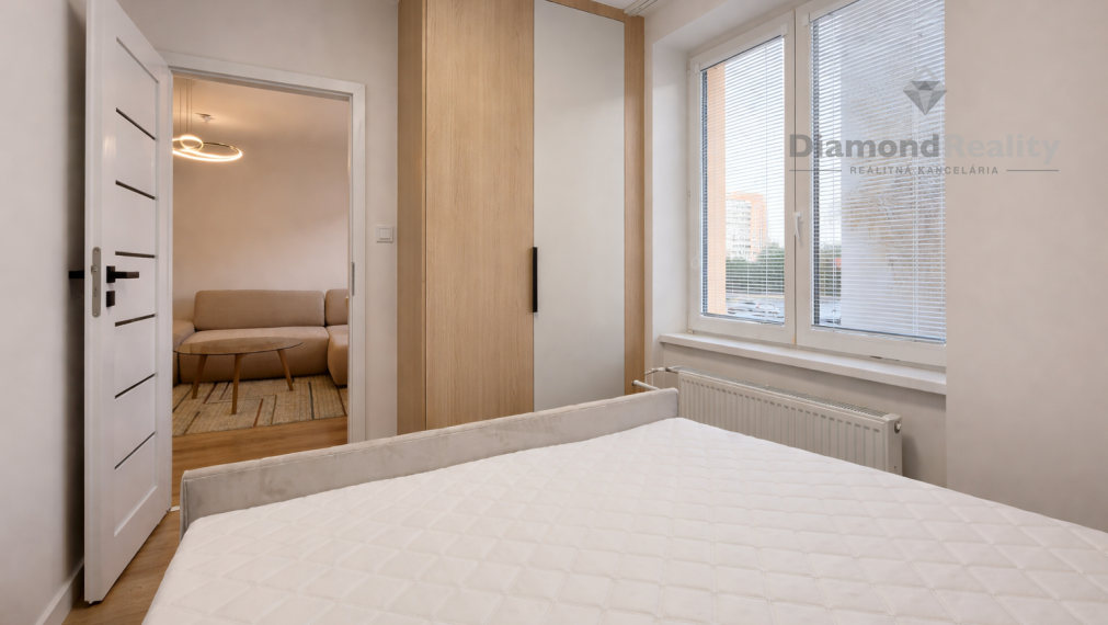 Na predaj 1,5 izbový byt po novej a kompletnej rekonštrukcii, Tolstého ulica, Košice - Sever