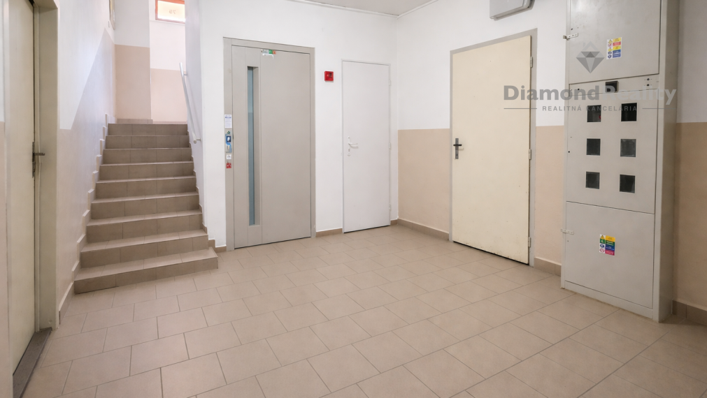 Na predaj garzónka na ulici Krosnianska, Košice-Dargovských hrdinov