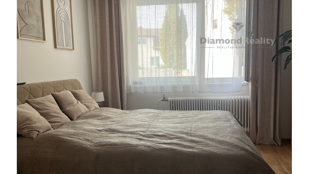 Na predaj pekný prerobený 5 izbový rodinný dom, Červeník.