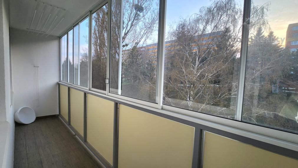 LUXUSNÝ GLAMOUR BYT S OBROVSKOU LOGGIOU – TURGENEVOVA -  KOMPLETNE ZARIADENÝ