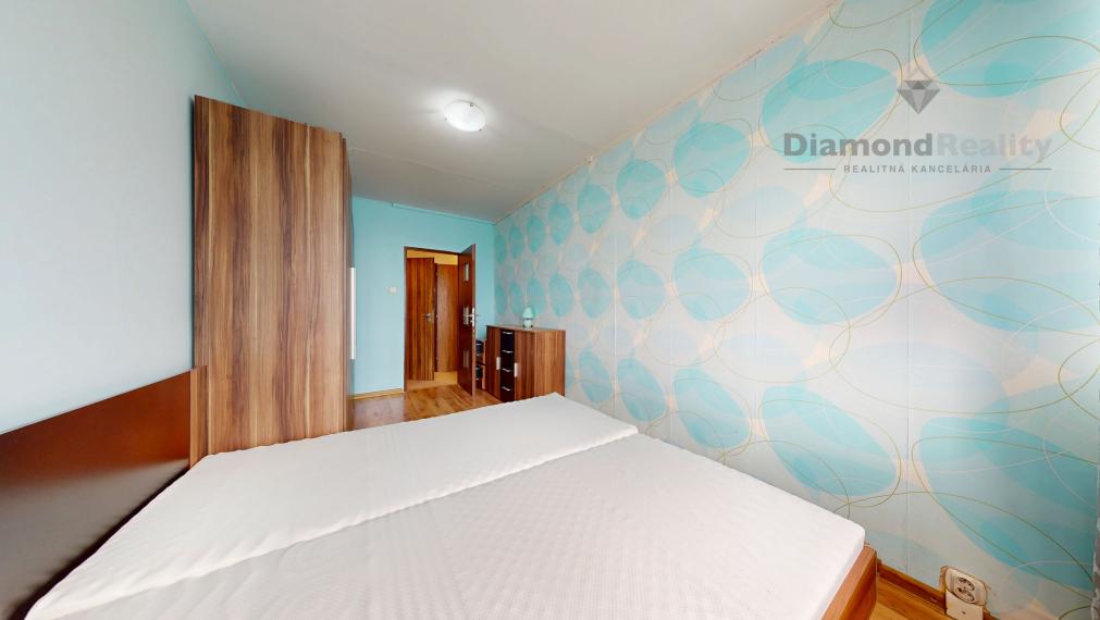 Na predaj 3- izbový byt, sídlisko Železníky, Užhorodská ul. Košice-Juh