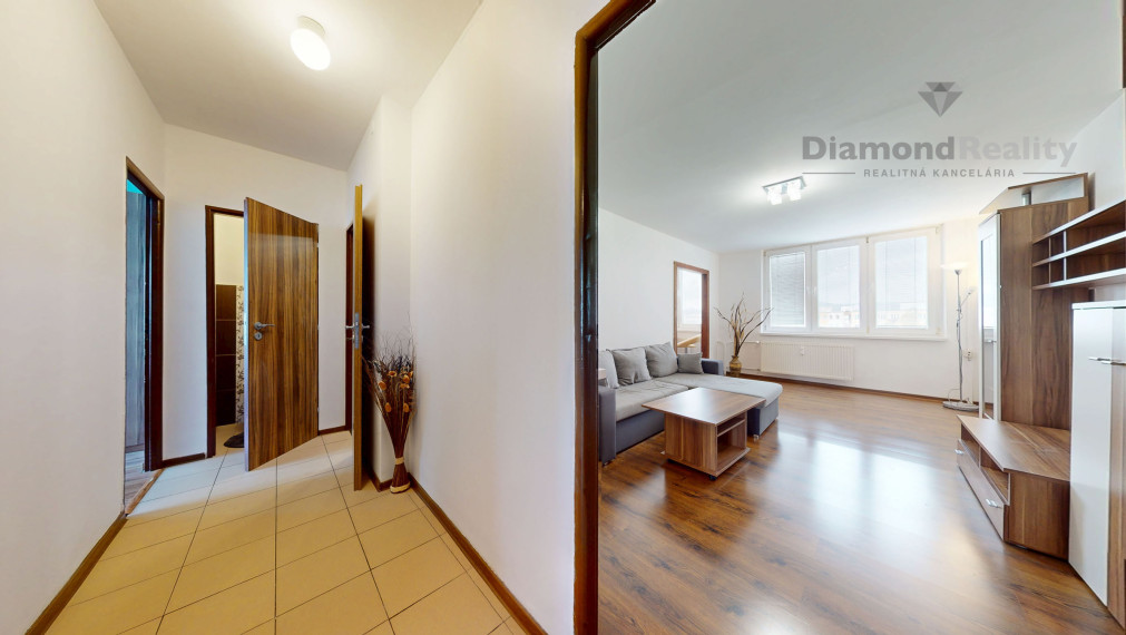 Na predaj 3- izbový byt, sídlisko Železníky, Užhorodská ul. Košice-Juh