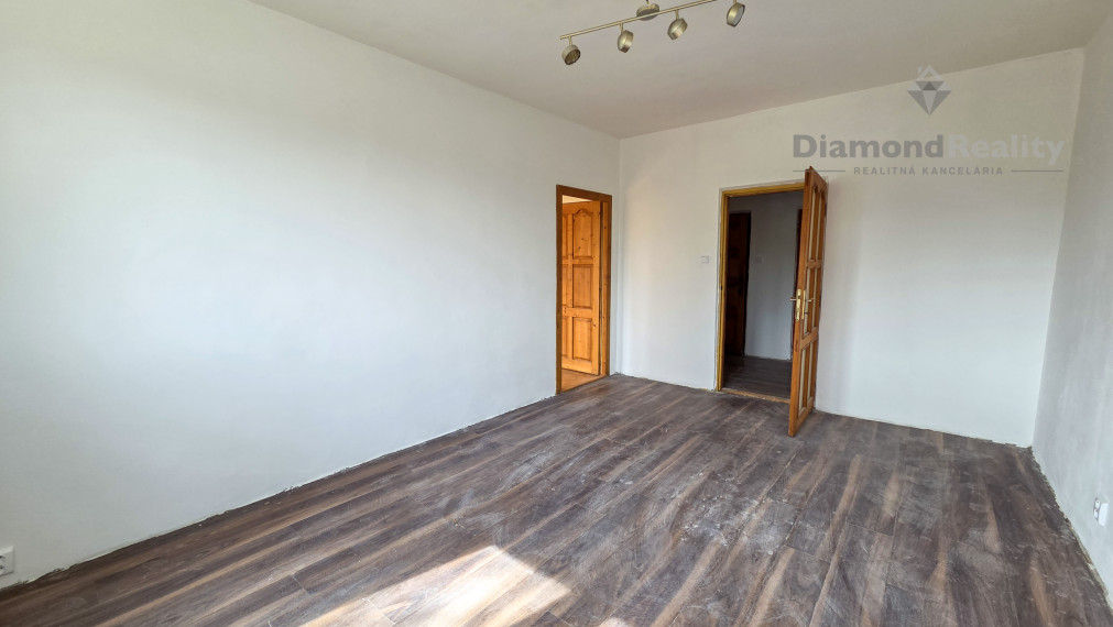 NA PREDAJ 2 IZBOVÝ BYT | 56m² | STARÉ MESTO