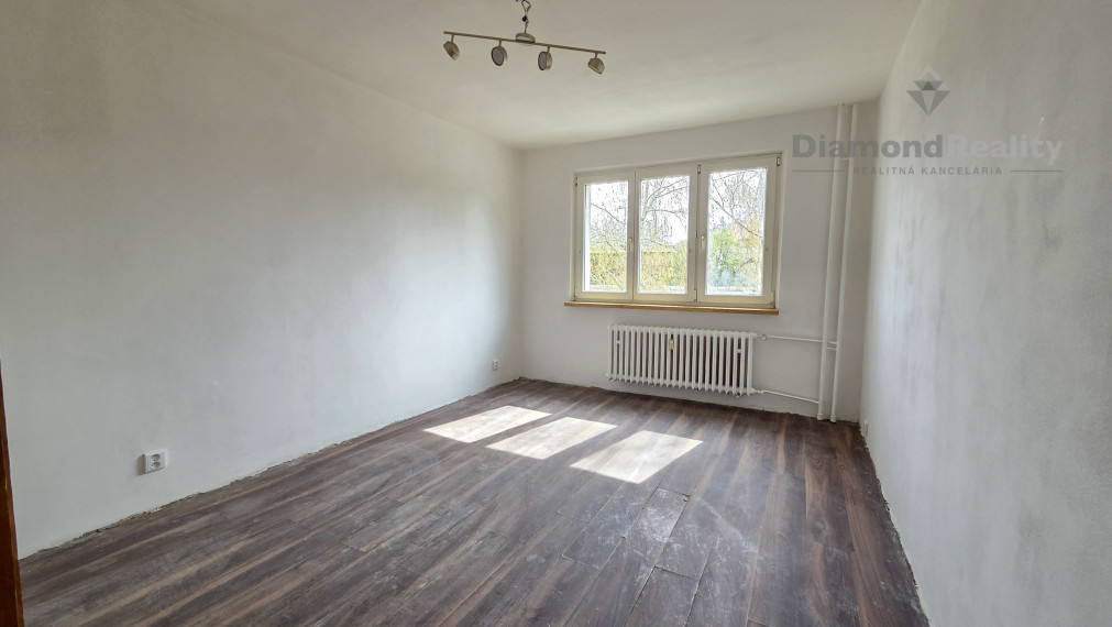 NA PREDAJ 2 IZBOVÝ BYT | 56m² | STARÉ MESTO