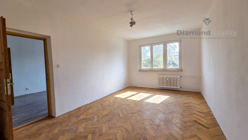 NA PREDAJ 2 IZBOVÝ BYT | 56m² | STARÉ MESTO