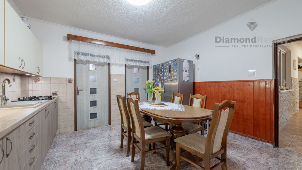 Na predaj 4 izbový rodinný dom Veľká Ida