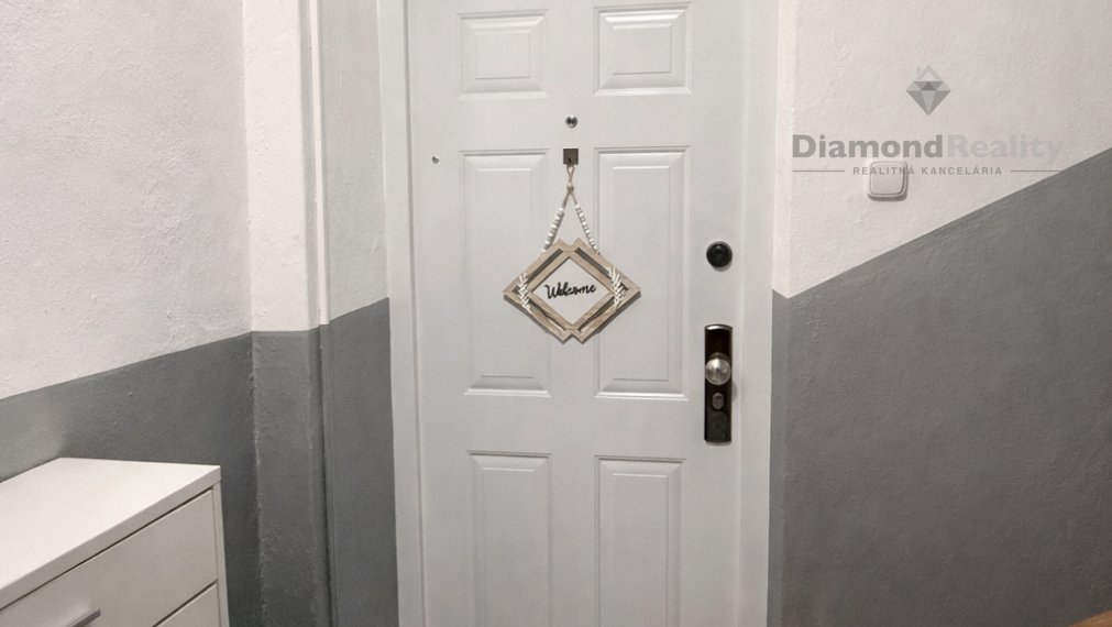 3 izbový byt, Zemplínska Teplica, Hlavná ulica + garáž