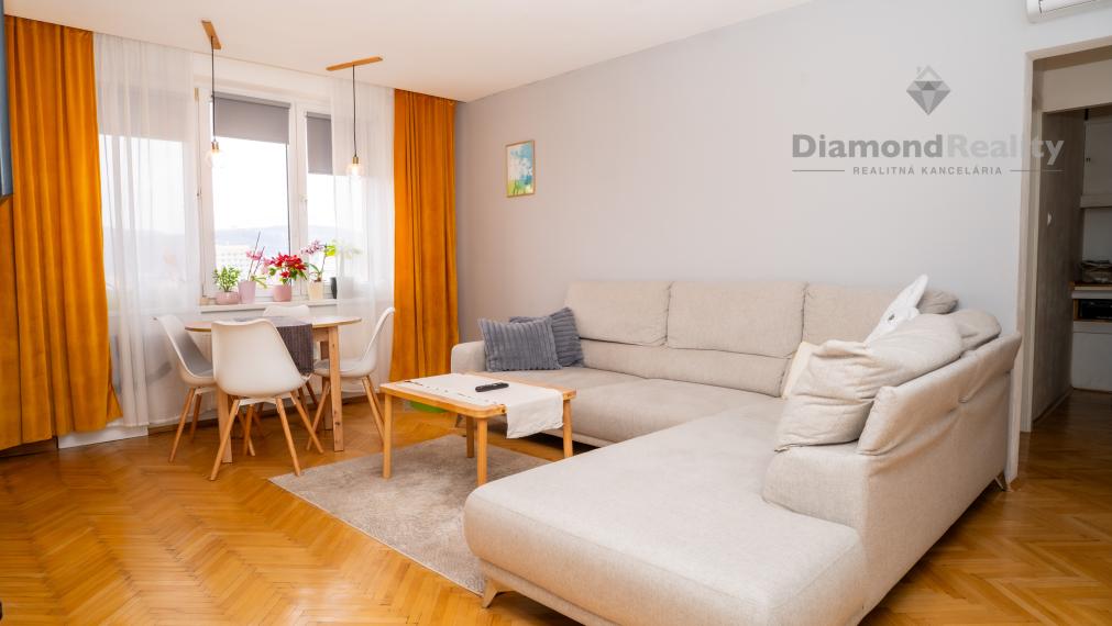 Na predaj 3-izbový byt s lodžiou, Alvinczyho ulica, Košice - Sever