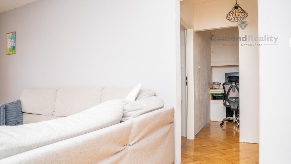 Na predaj 3-izbový byt s lodžiou, Alvinczyho ulica, Košice - Sever