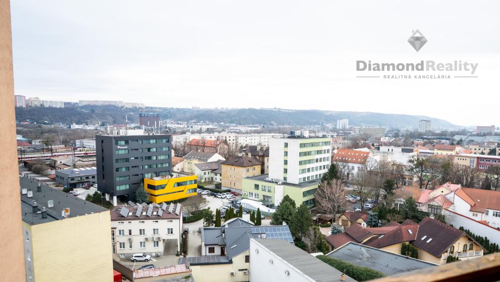 Na predaj 3-izbový byt s lodžiou, Alvinczyho ulica, Košice - Sever