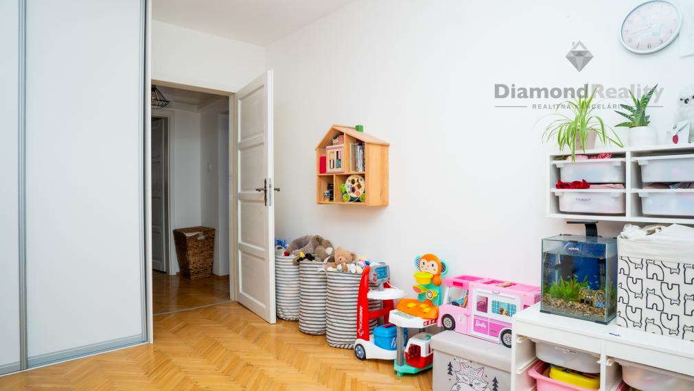 Na predaj 3-izbový byt s lodžiou, Alvinczyho ulica, Košice - Sever