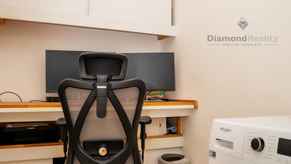 Na predaj 3-izbový byt s lodžiou, Alvinczyho ulica, Košice - Sever