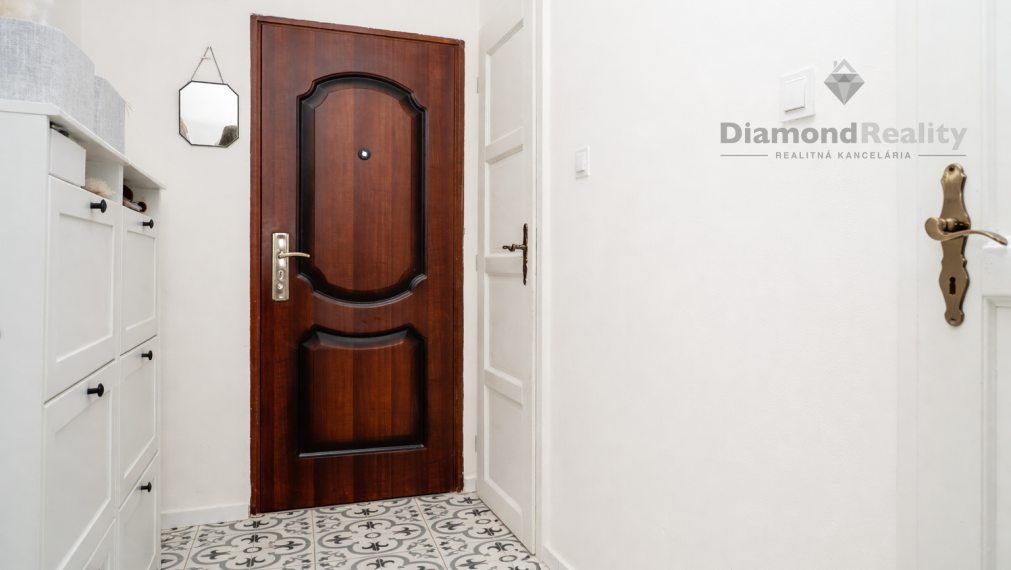 Na predaj 3-izbový byt s lodžiou, Alvinczyho ulica, Košice - Sever