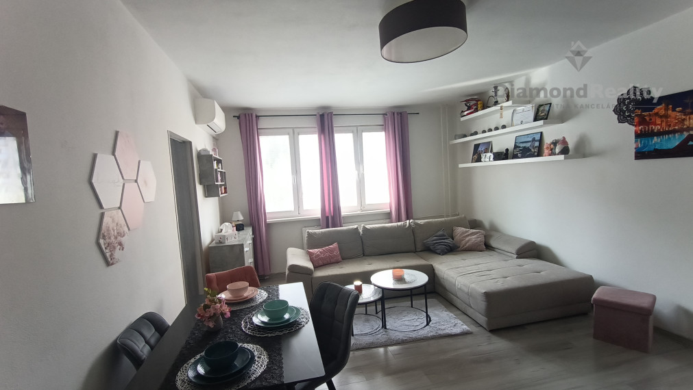 Na predaj štýlový 2 izbový byt Nitra - kompletne zrekonštruovaný