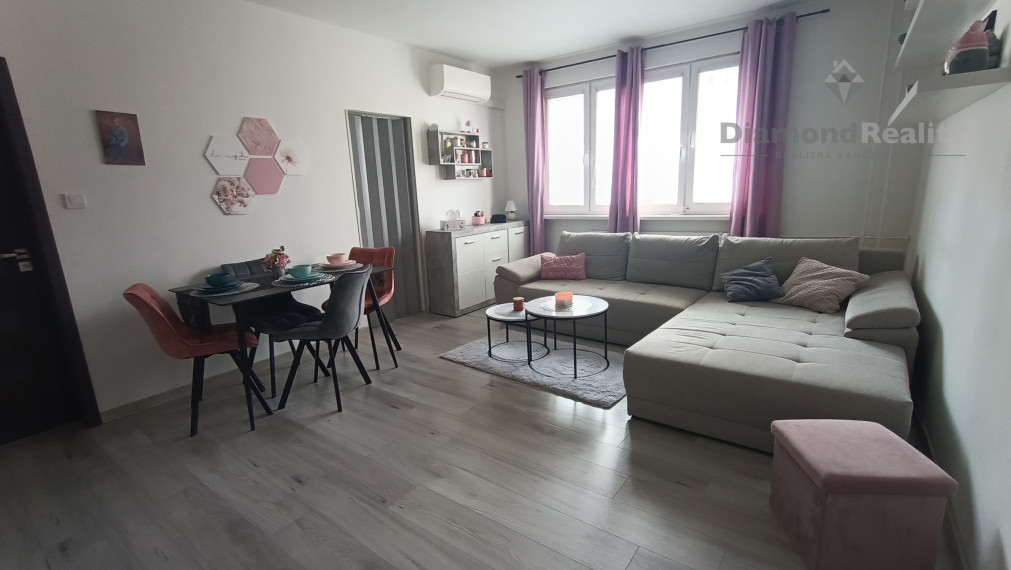 Na predaj štýlový 2 izbový byt Nitra - kompletne zrekonštruovaný