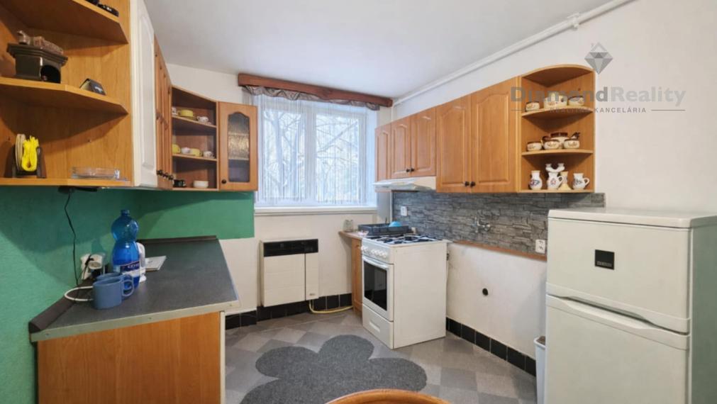 Na predaj 2 izbový byt, ulica Zlatá, Vargove pole, Rožňava