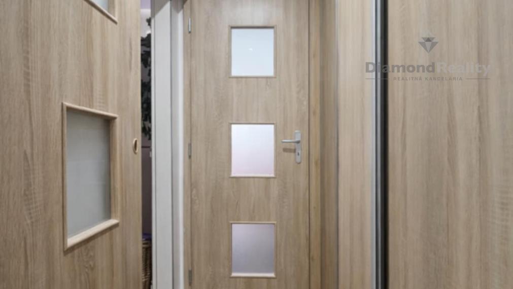 Na predaj 2 izbový byt, ulica Zlatá, Vargove pole, Rožňava