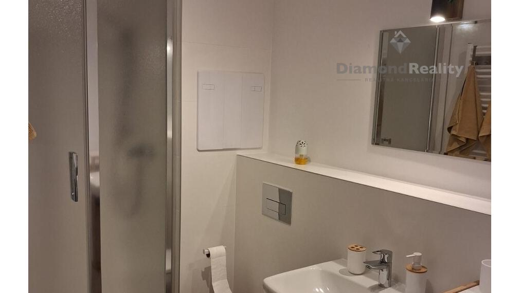 Na prenájom 2 izbový byt balkón, novostavba Arboria, Trnava