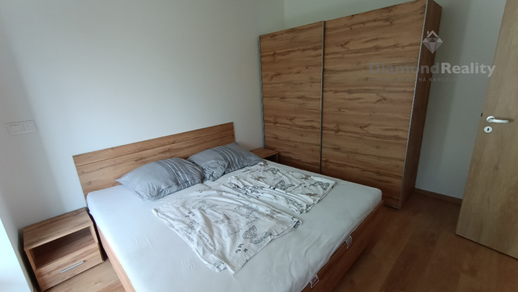 Na prenájom 2 izbový byt Nitra Brezový háj