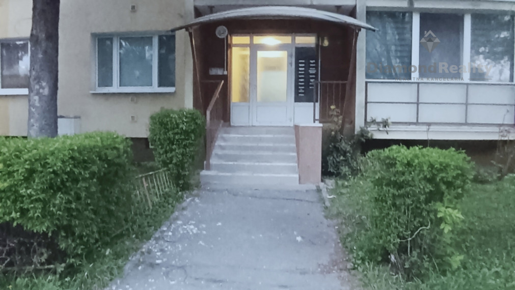 REZERVOVANÉ! Na predaj 1 izbový byt, Orgovánová ulica, Košice  – Západ