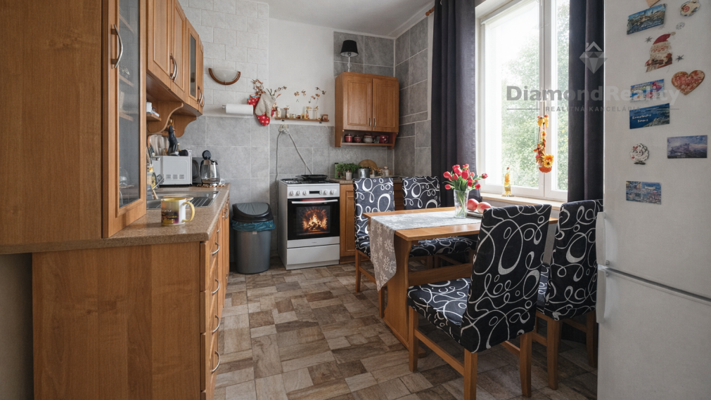 NA PREDAJ 3 IZBOVÝ BYT PO REKONŠTRUKCII | 64 m² | PRAKOVCE