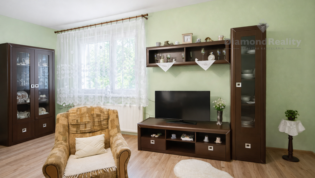 3 izbový byt po rekonštrukcii, Prešov, Šváby, Lomnická ulica, 78 m²