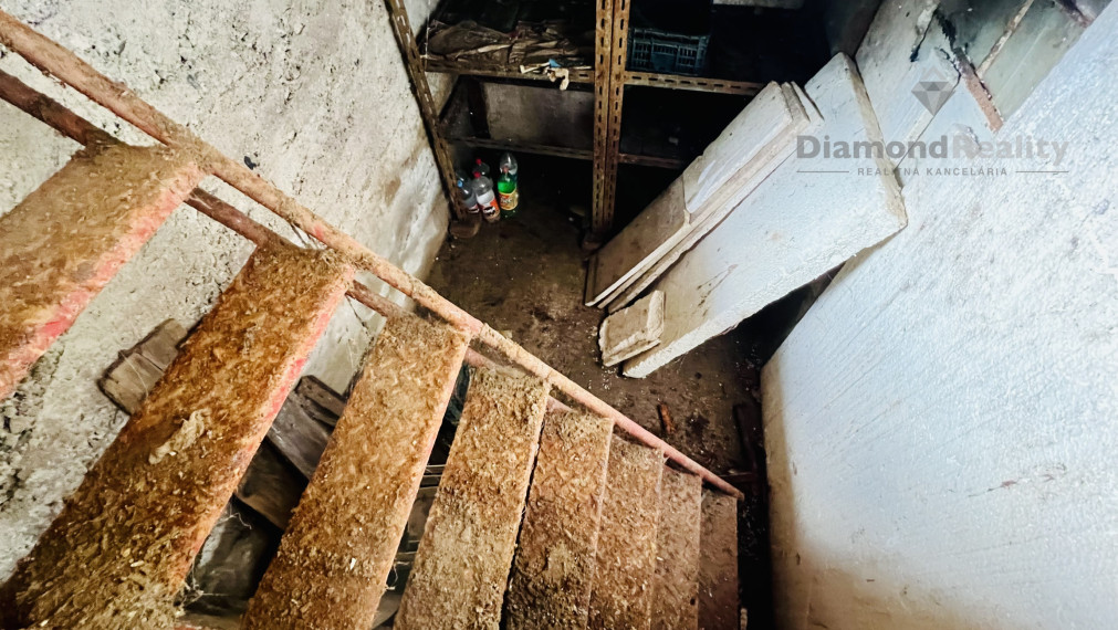 NA PREDAJ ZÁHRADNÁ CHATKA SO SLNEČNÝM POZEMKOM | Račí potok - Košice