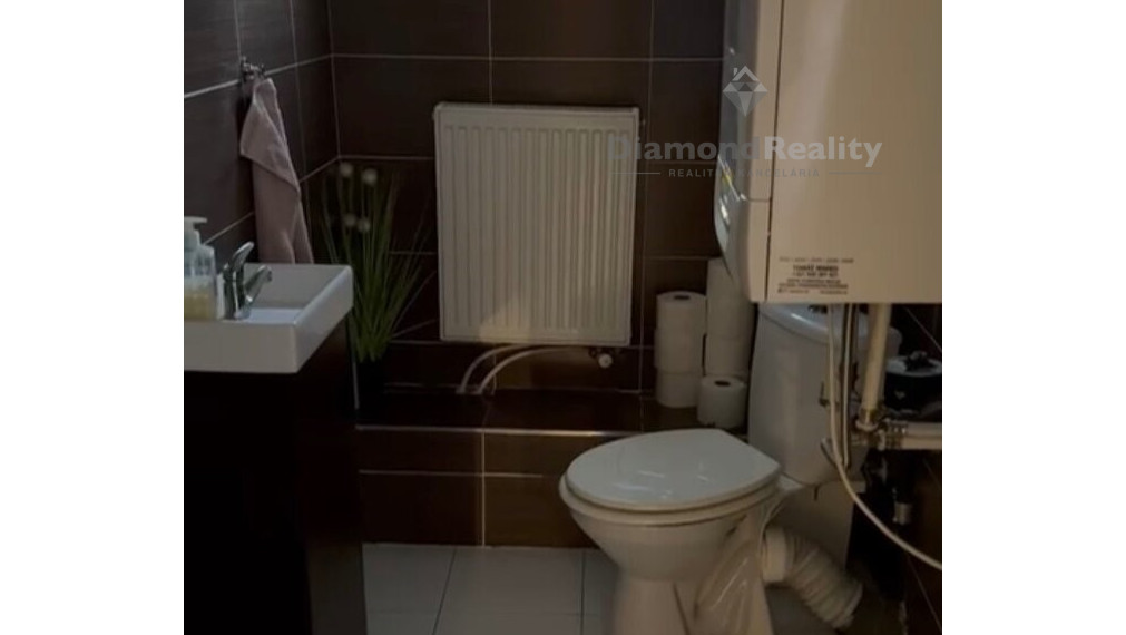 Na prenájom samostatný novozariadený rodinný dom Hrnčiarovce.