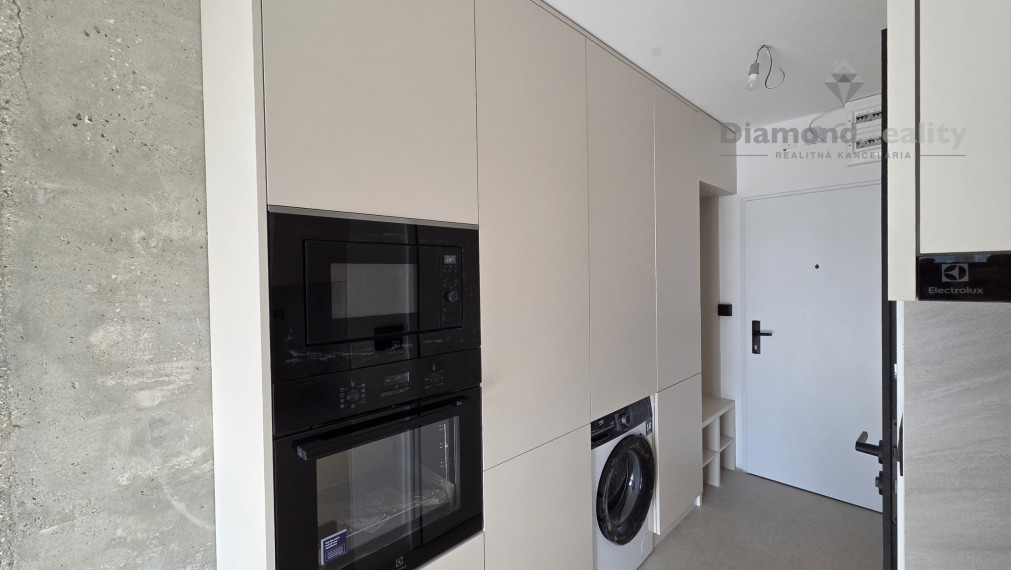 NA PRENÁJOM BYT NA KYSUCKEJ UL. | FOR RENT APARTMENT NEAR HOSPITAL