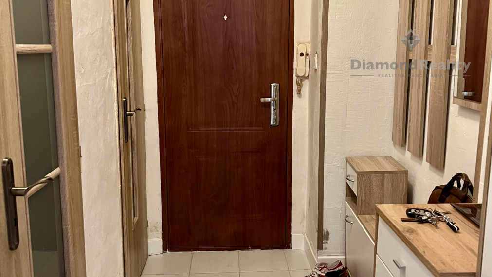 NA PREDAJ 3-IZB BYT V TOP LOKALITE, KE-ŠACA-ŽELEZIARENSKÁ 29