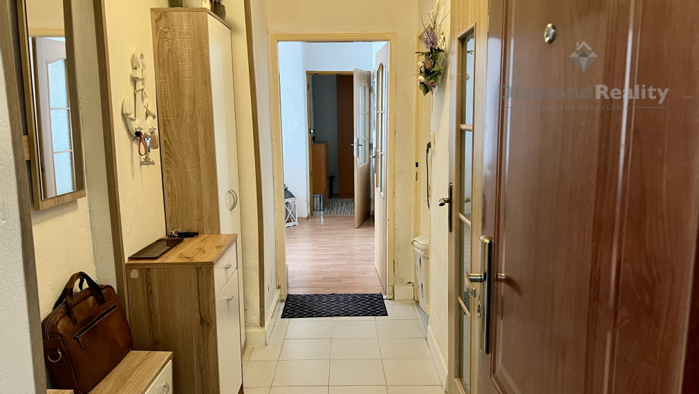 NA PREDAJ 3-IZB BYT V TOP LOKALITE, KE-ŠACA-ŽELEZIARENSKÁ 29