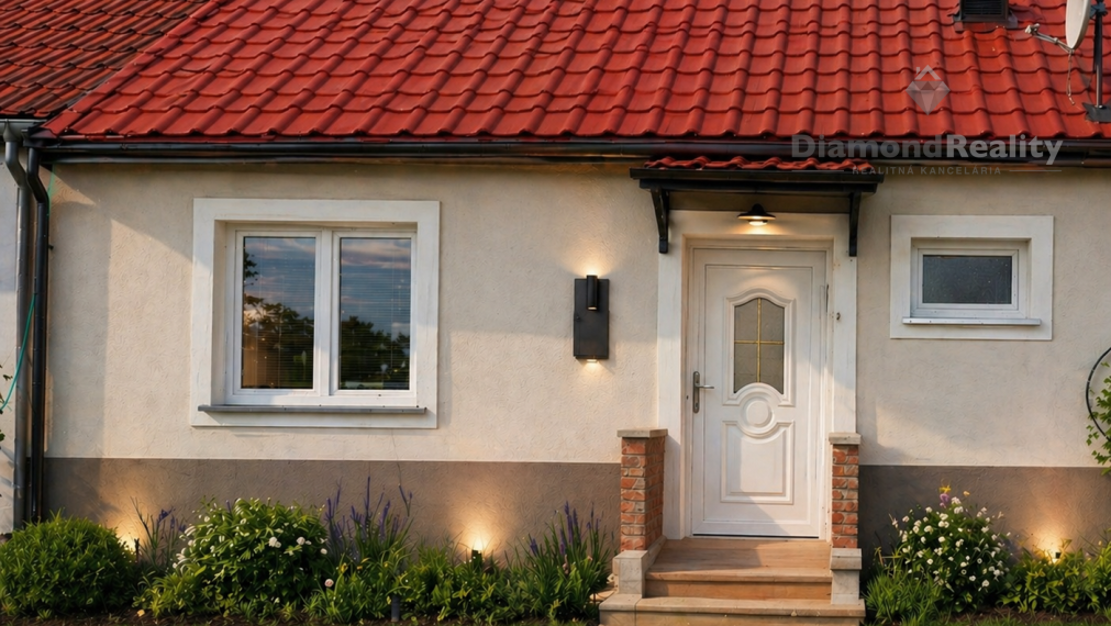 NA PREDAJ: ŠTARTOVACÍ DOM ALEBO INVESTIČNÁ PRÍLEŽITOSŤ VO VRÁBĽOCH – ZA VÝBORNÚ CENU!