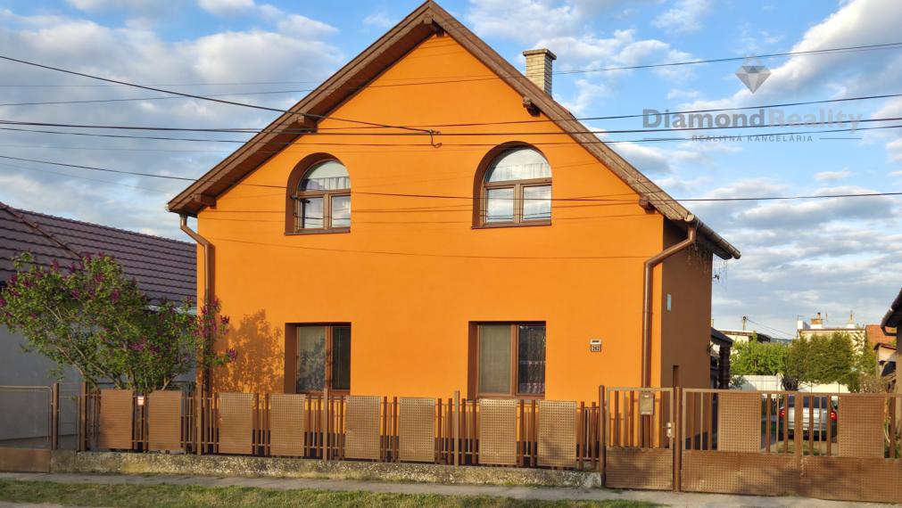 NA PREDAJ PRIESTRANNÝ MLADŠÍ RODINNÝ DOM | TORNAĽA