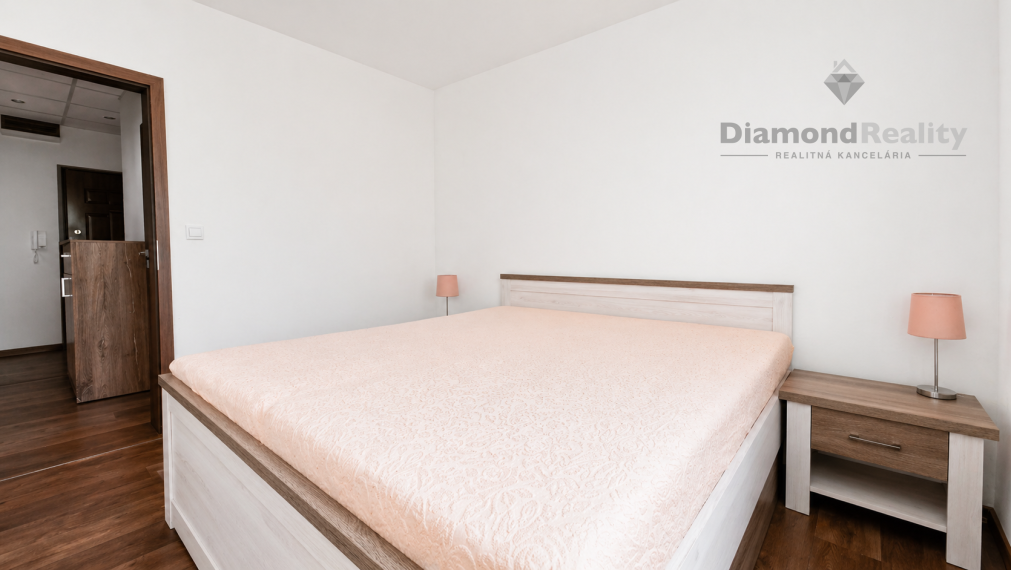 Na predaj 2 izbový byt na ulici Ostravská, Košice - Juh(Železníky)