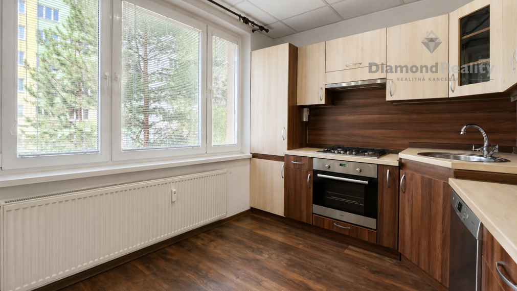 Na predaj 2 izbový byt na ulici Ostravská, Košice - Juh(Železníky)