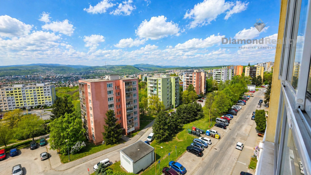 Na prenájom 3-izbový byt na ulici Zupkova, Košice - Dargovských hrdinov