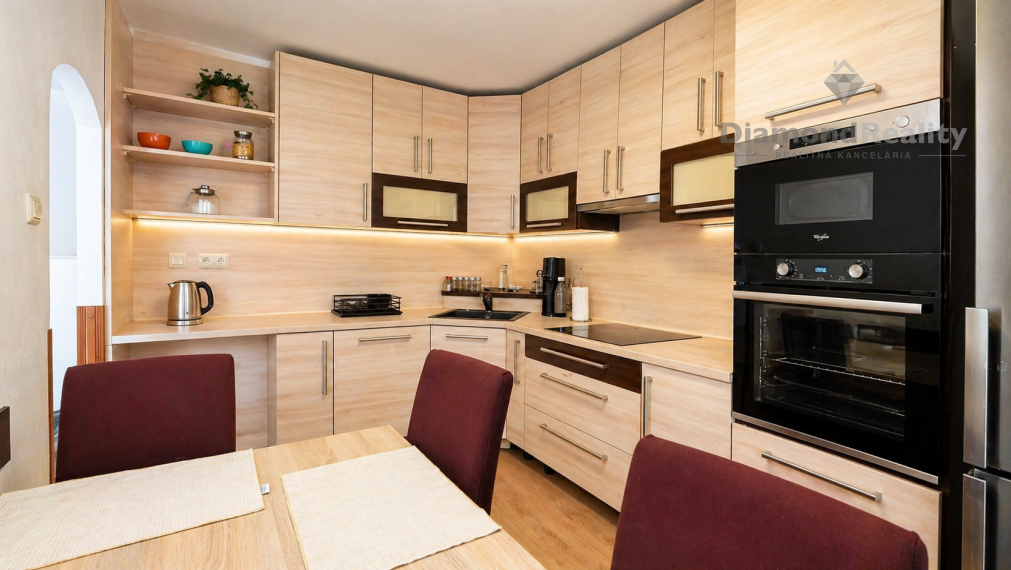 Na prenájom 3-izbový byt na ulici Zupkova, Košice - Dargovských hrdinov